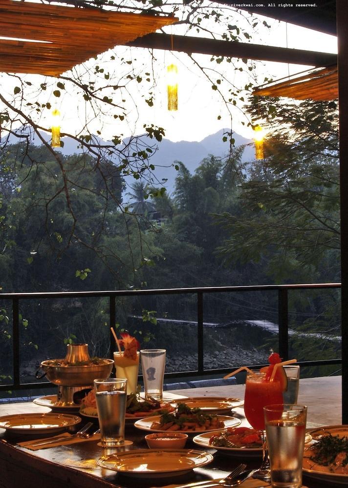 Boutique Raft Resort, River Kwai Sai Yok Exterior photo