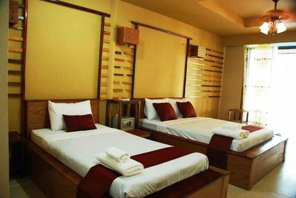 Boutique Raft Resort, River Kwai Sai Yok Room photo