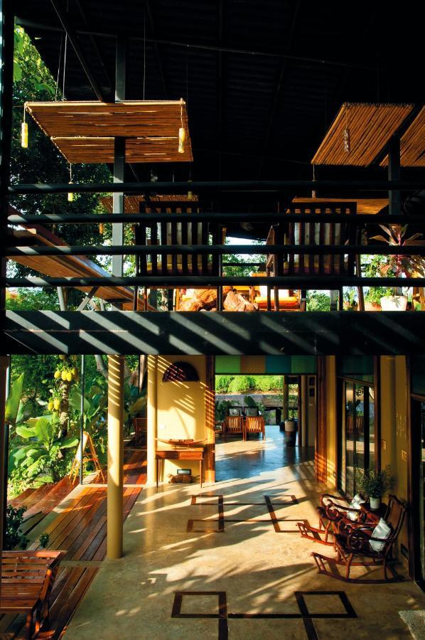 Boutique Raft Resort, River Kwai Sai Yok Exterior photo
